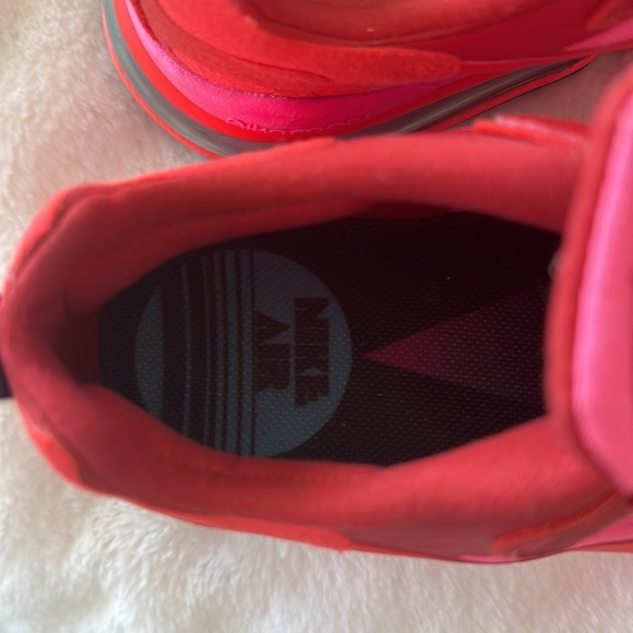 Nike Air Max 270 Sneaker in Mystic Red, Burnt Crimson, Pink Blast, Habanero 7.5 - Picture 14 of 15